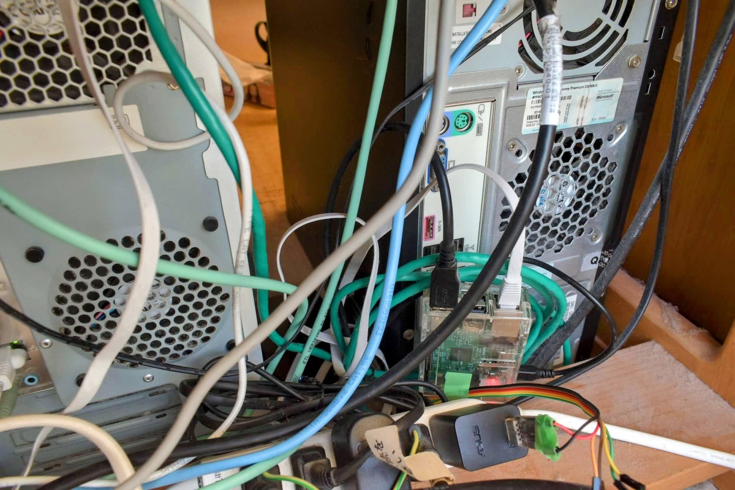 自宅サーバーのラズベリーパイ